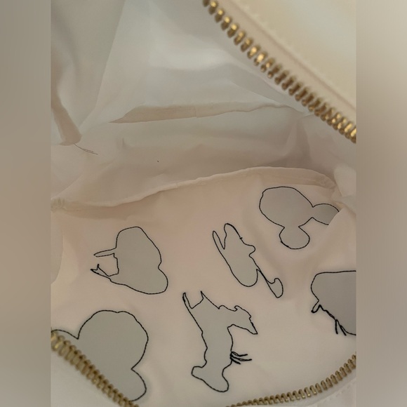 Stoney Clover Lane Disney Sensational 6 Blanc Large Pouch Customized - Picture 3 of 3